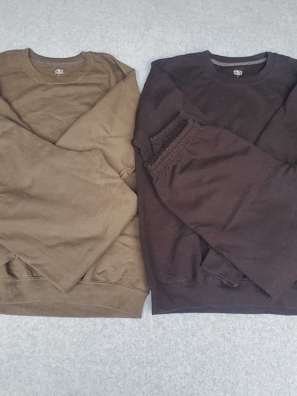Athletic Works Men's Crewneck Sweatshirts - Olive Brown & Black